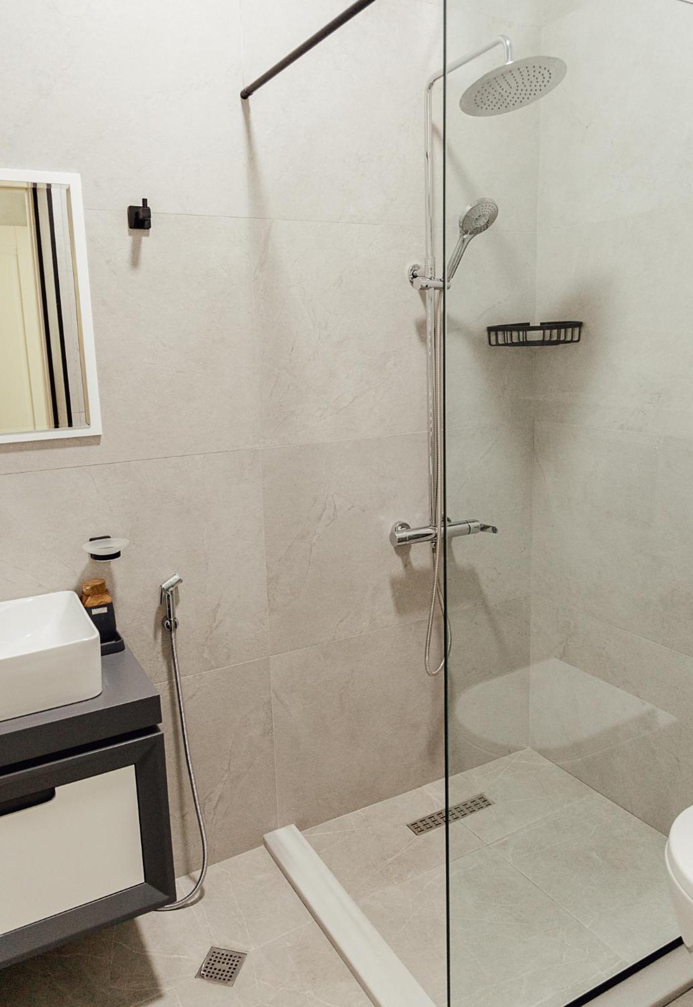 Tskaltubo Apartments ภายนอก รูปภาพ